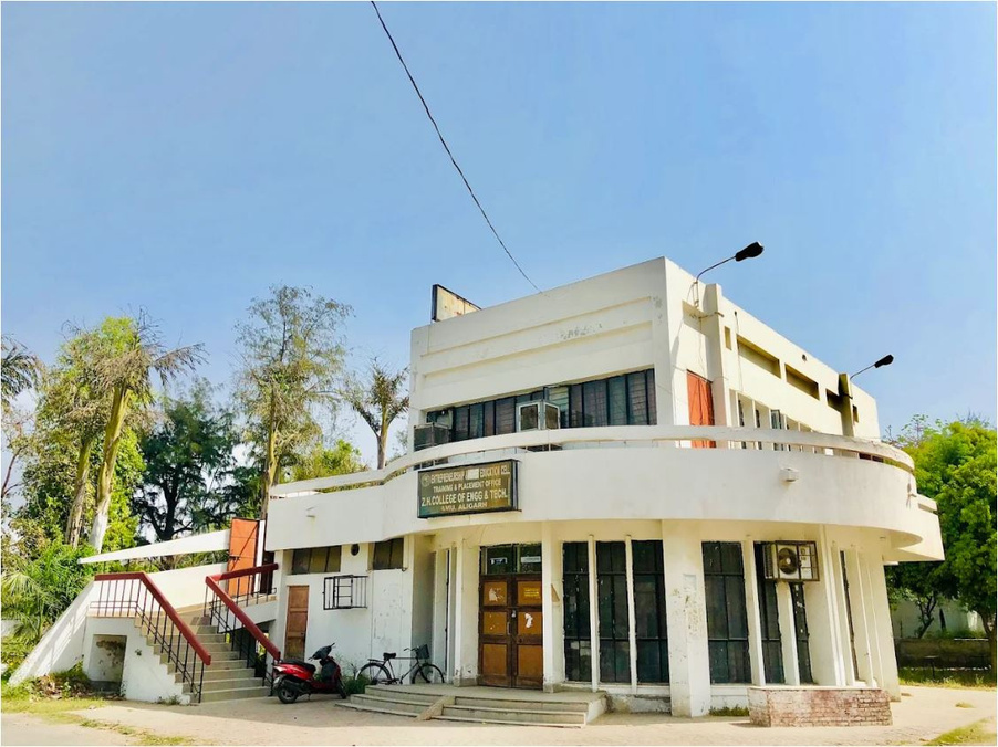 Building at Zakir Husain College of Engineering and Technology